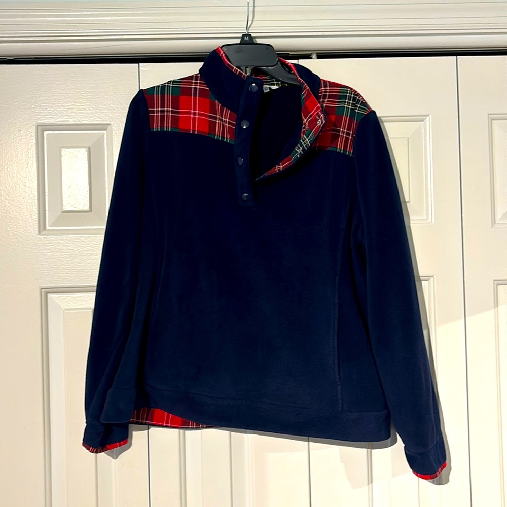 Crown and Ivy Fleece pullover